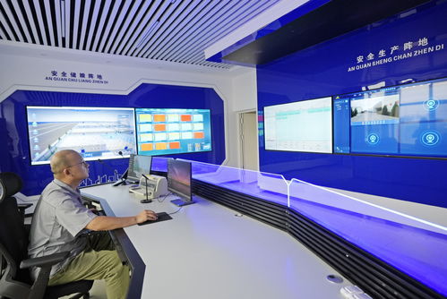 数据产业 技术服务驱动的新引擎